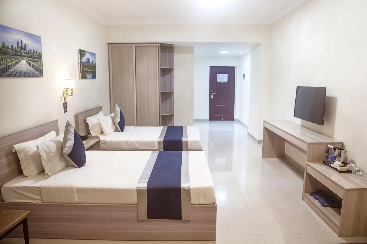 ZIEC HOTEL 豪华双床房